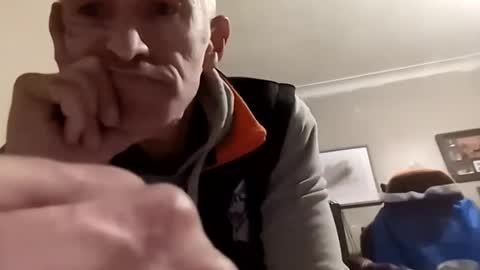 Snapshot of fredclaus19 chatting on 11-29-25, 10:02 fredclaus19 online show from 11-29-25, 10:02