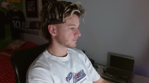 Frederick Perin online show from 01-12-26, 02:22