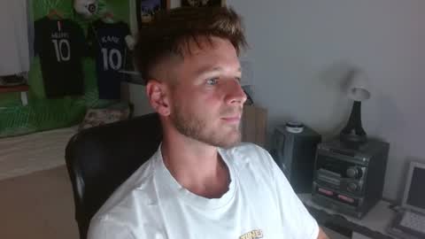 Snapshot of freddy_star chatting on 07-06-26, 03:03 Frederick Perin online show from 07-06-26, 03:03