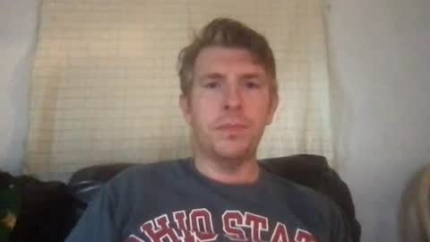 Snapshot of freddyfootball chatting on 06-12-26, 11:35 Freddy Foot Balls online show from 06-12-26, 11:35