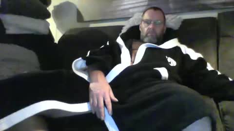 Snapshot of fredo76491 chatting on 01-08-26, 05:04 fredo76491 online show from 01-08-26, 05:04