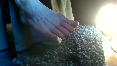 Snapshot of fredthetom12 chatting on 02-07-25, 06:02 Greedy Fred online show from 02-07-25, 06:02