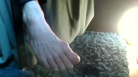 Snapshot of fredthetom12 chatting on 02-11-25, 02:02 Greedy Fred online show from 02-11-25, 02:02