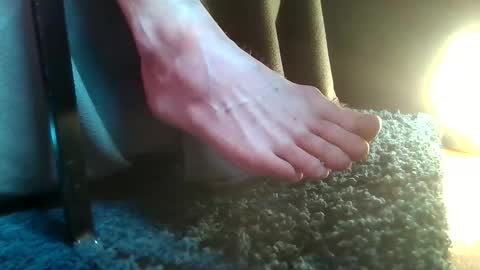 Snapshot of fredthetom12 chatting on 09-30-25, 05:40 Greedy Fred online show from 09-30-25, 05:40