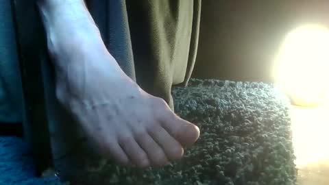 Snapshot of fredthetom12 chatting on 11-25-25, 03:01 Greedy Fred online show from 11-25-25, 03:01