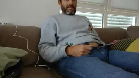 Snapshot of free_love_for_everyone chatting on 12-22-25, 11:40 free_love_for_everyone online show from 12-22-25, 11:40