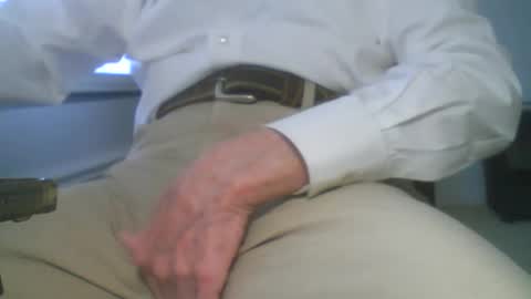 Snapshot of freeballerbrian chatting on 05-08-26, 07:52 Free BallerBrian online show from 05-08-26, 07:52