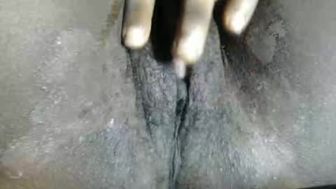 Snapshot of freelady1011 chatting on 12-17-25, 05:52 babyyo online show from 12-17-25, 05:52