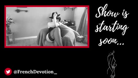 Snapshot of french_devotion chatting on 12-31-24, 07:31 Louise or Lou 3 online show from 12-31-24, 07:31
