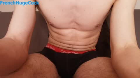 Snapshot of french_huge_cock chatting on 05-16-26, 03:25 Manson FrenchHugeCock online show from 05-16-26, 03:25