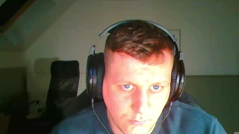 Snapshot of frenchfrieswithmayo chatting on 05-17-26, 07:10 French fries online show from 05-17-26, 07:10