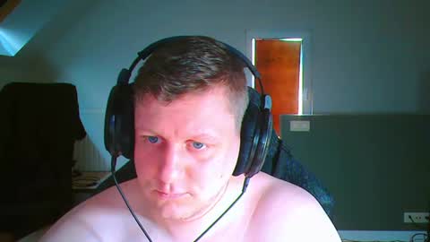 Snapshot of frenchfrieswithmayo chatting on 06-23-26, 09:40 French fries online show from 06-23-26, 09:40