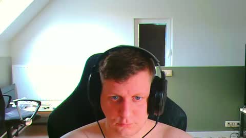 Snapshot of frenchfrieswithmayo chatting on 06-30-26, 05:03 French fries online show from 06-30-26, 05:03