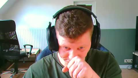 Snapshot of frenchfrieswithmayo chatting on 07-04-26, 10:54 French fries online show from 07-04-26, 10:54
