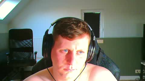 Snapshot of frenchfrieswithmayo chatting on 07-11-26, 07:38 French fries online show from 07-11-26, 07:38