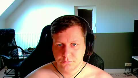 Snapshot of frenchfrieswithmayo chatting on 08-01-26, 07:29 French fries online show from 08-01-26, 07:29