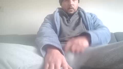 Snapshot of frenchhard0000 chatting on 01-12-25, 02:41 Horny french hard online show from 01-12-25, 02:41