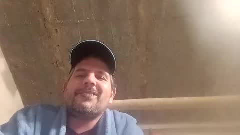 Snapshot of frenchhard0000 chatting on 02-22-25, 01:11 Horny french hard online show from 02-22-25, 01:11