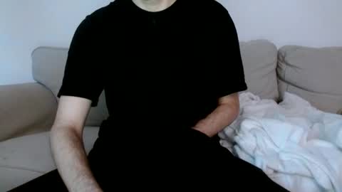 Snapshot of frenchms chatting on 01-10-25, 04:20 frenchms online show from 01-10-25, 04:20