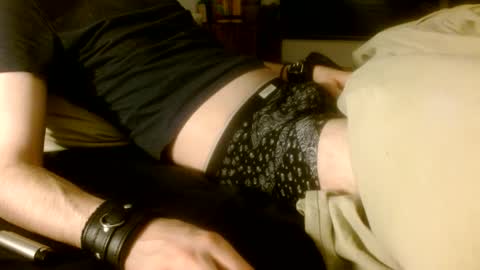 Snapshot of frenchms chatting on 03-07-25, 10:32 frenchms online show from 03-07-25, 10:32