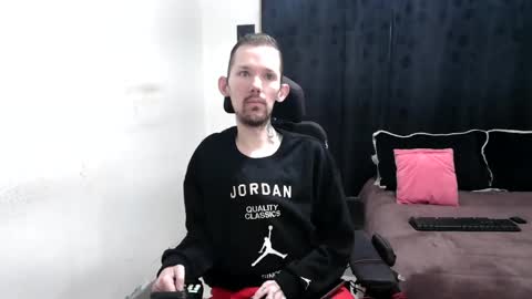 Thomas y Sophia online show from 02-23-25, 09:44