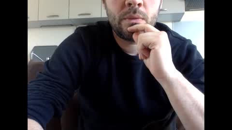 Snapshot of frenchy_from_paris chatting on 03-15-26, 01:50 frenchy_from_paris online show from 03-15-26, 01:50