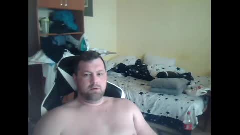 Snapshot of frenks117864 chatting on 02-10-26, 10:41 frenks117864 online show from 02-10-26, 10:41