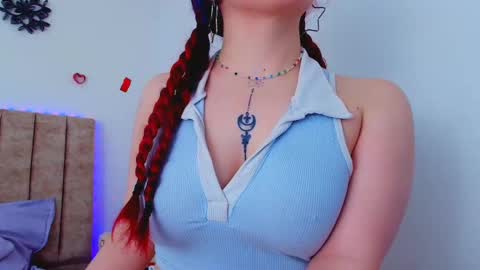 Snapshot of fresita_rojita chatting on 09-15-25, 03:50 Charick online show from 09-15-25, 03:50