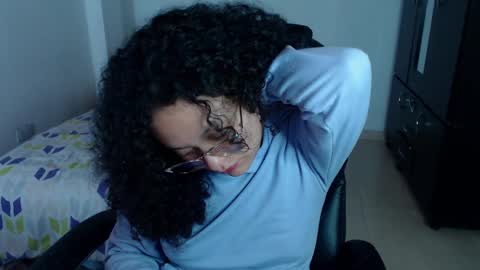 Snapshot of freud_x_louise1 chatting on 01-07-25, 09:29 Louise online show from 01-07-25, 09:29