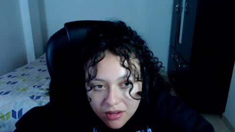 Snapshot of freud_x_louise1 chatting on 01-17-25, 05:21 Louise online show from 01-17-25, 05:21