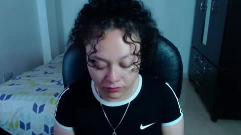 Snapshot of freud_x_louise1 chatting on 02-21-25, 09:45 Louise online show from 02-21-25, 09:45