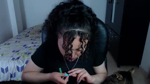 Snapshot of freud_x_louise1 chatting on 03-05-25, 07:27 Louise online show from 03-05-25, 07:27