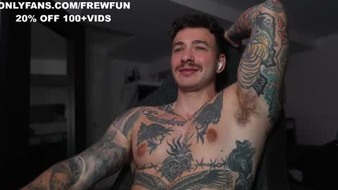 Snapshot of frewfun chatting on 09-15-25, 02:33 cameron online show from 09-15-25, 02:33