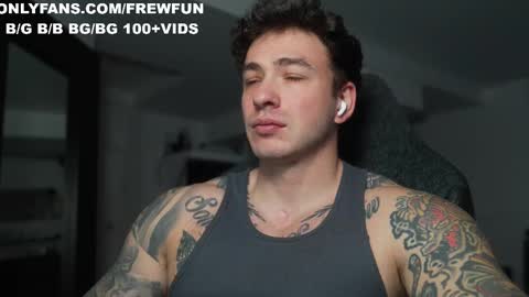 Snapshot of frewfun chatting on 11-21-25, 10:52 cameron online show from 11-21-25, 10:52