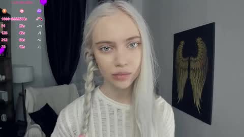 Freya online show from 02-15-26, 07:21