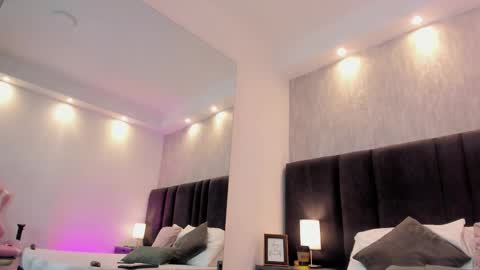 FREYA online show from 02-23-26, 09:01