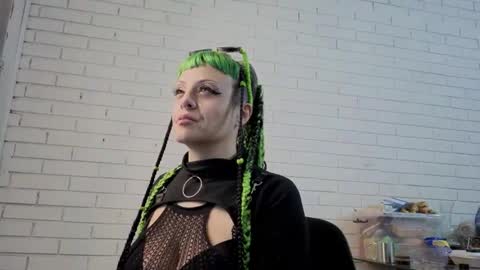 freyaa_sorceress online show from 10-26-25, 02:06