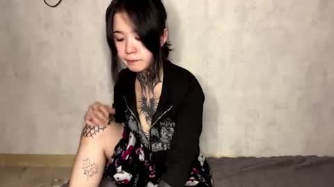 freyablow online show from 06-22-26, 04:37