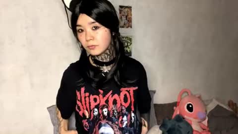 freyablow online show from 07-04-26, 07:42