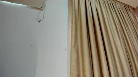 Freya Cameron online show from 04-15-26, 12:34