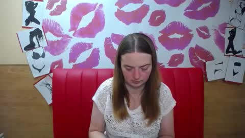 FreyaDak online show from 12-04-25, 06:16