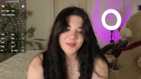 Snapshot of freyafond chatting on 03-13-26, 07:31 Mila online show from 03-13-26, 07:31