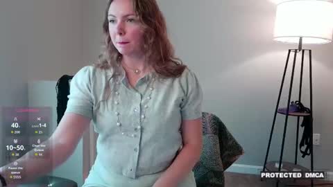 Snapshot of freyafux chatting on 05-20-26, 10:05 Miss Freya online show from 05-20-26, 10:05
