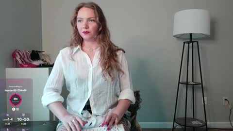 Snapshot of freyafux chatting on 05-30-26, 09:56 Miss Freya online show from 05-30-26, 09:56