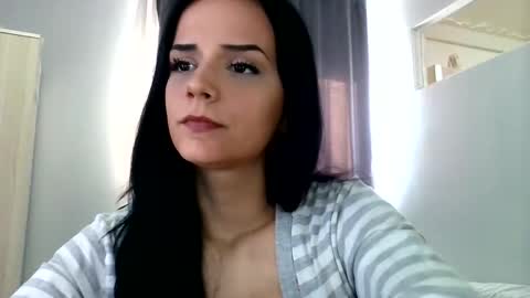 Snapshot of freyagoddess109616 chatting on 02-21-25, 10:07 Freya online show from 02-21-25, 10:07