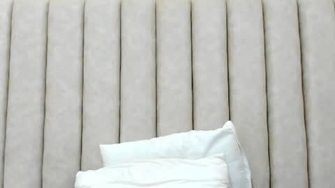 FreyaMoller  online show from 04-24-26, 07:16