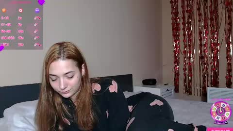 FreyaOliver online show from 04-16-26, 08:31