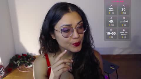 Snapshot of freyarouge chatting on 06-14-26, 04:53 freyarouge online show from 06-14-26, 04:53