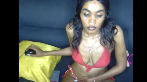 Snapshot of frianebony chatting on 11-29-25, 02:53 Frian online show from 11-29-25, 02:53