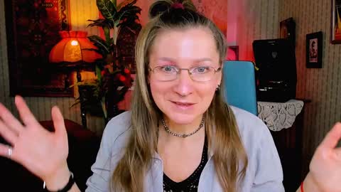 Frida Tander online show from 02-02-25, 09:08